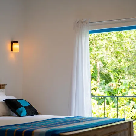 Blissful House Walk To Thalpe Beach & Natural Pool Galle Exterior photo