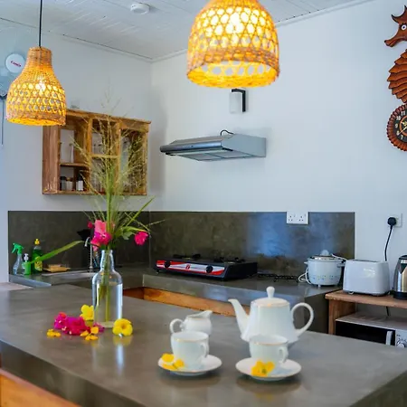 Blissful House Walk To Thalpe Beach & Natural Pool Galle Exterior photo